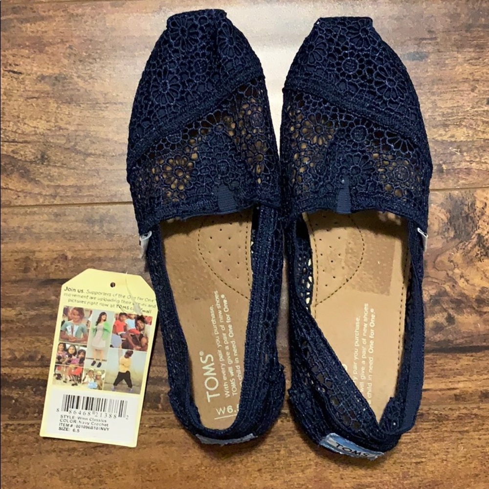 Toms